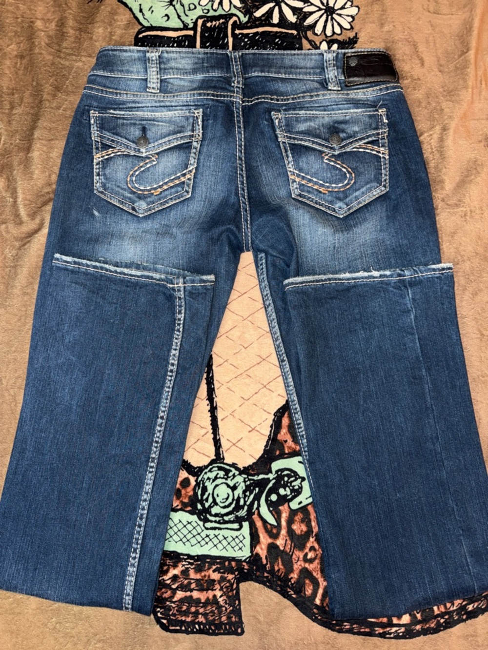 NWOT Silver Tuesday Low Slim Boot Jeans 30X35